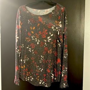 Maurice’s shirt